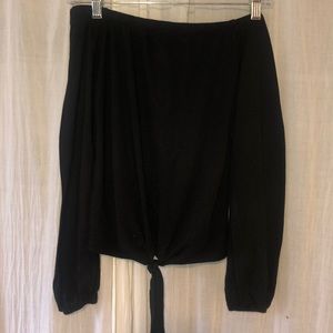 Off the shoulder knot crop top